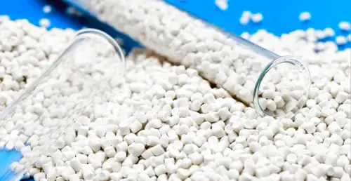 اشتباهات رایج در خرید مستربچ سفید